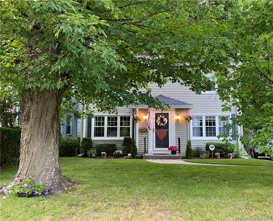 39 Kenilworth Street Waterbury CT 06710
