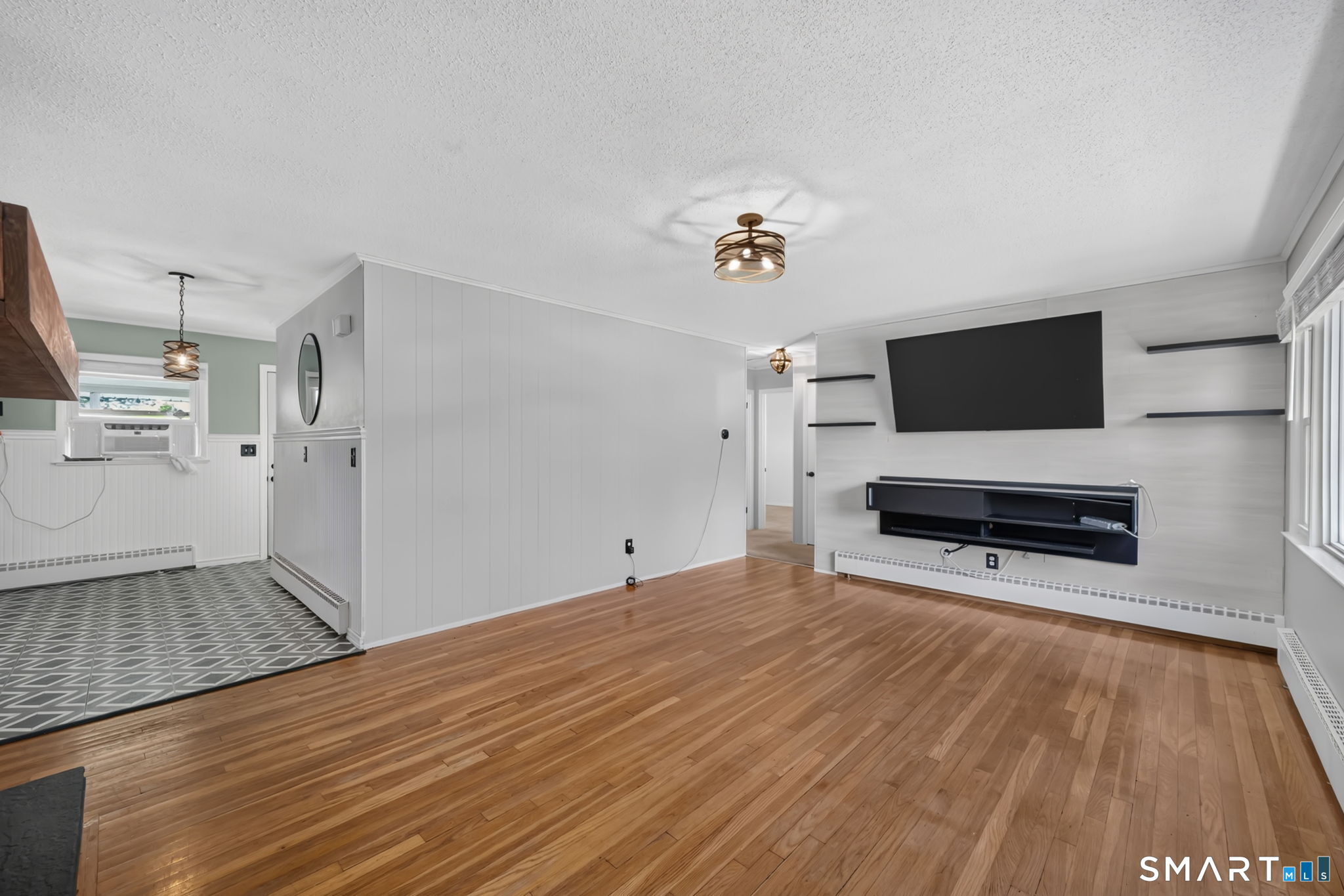 82 Crystal Street Wethersfield CT 06109