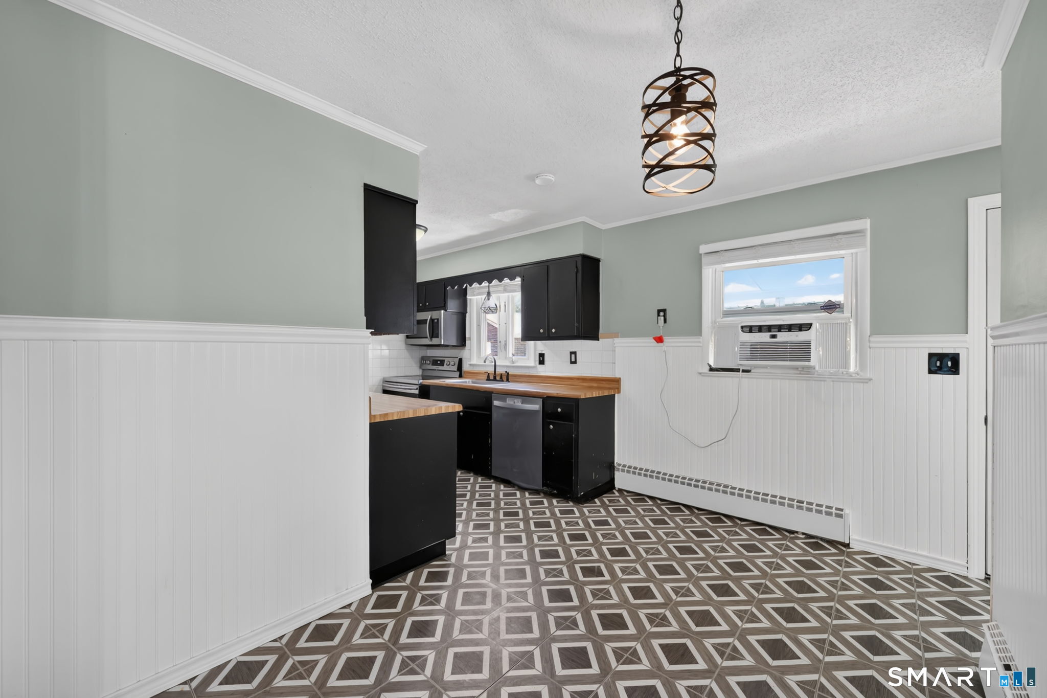 82 Crystal Street Wethersfield CT 06109