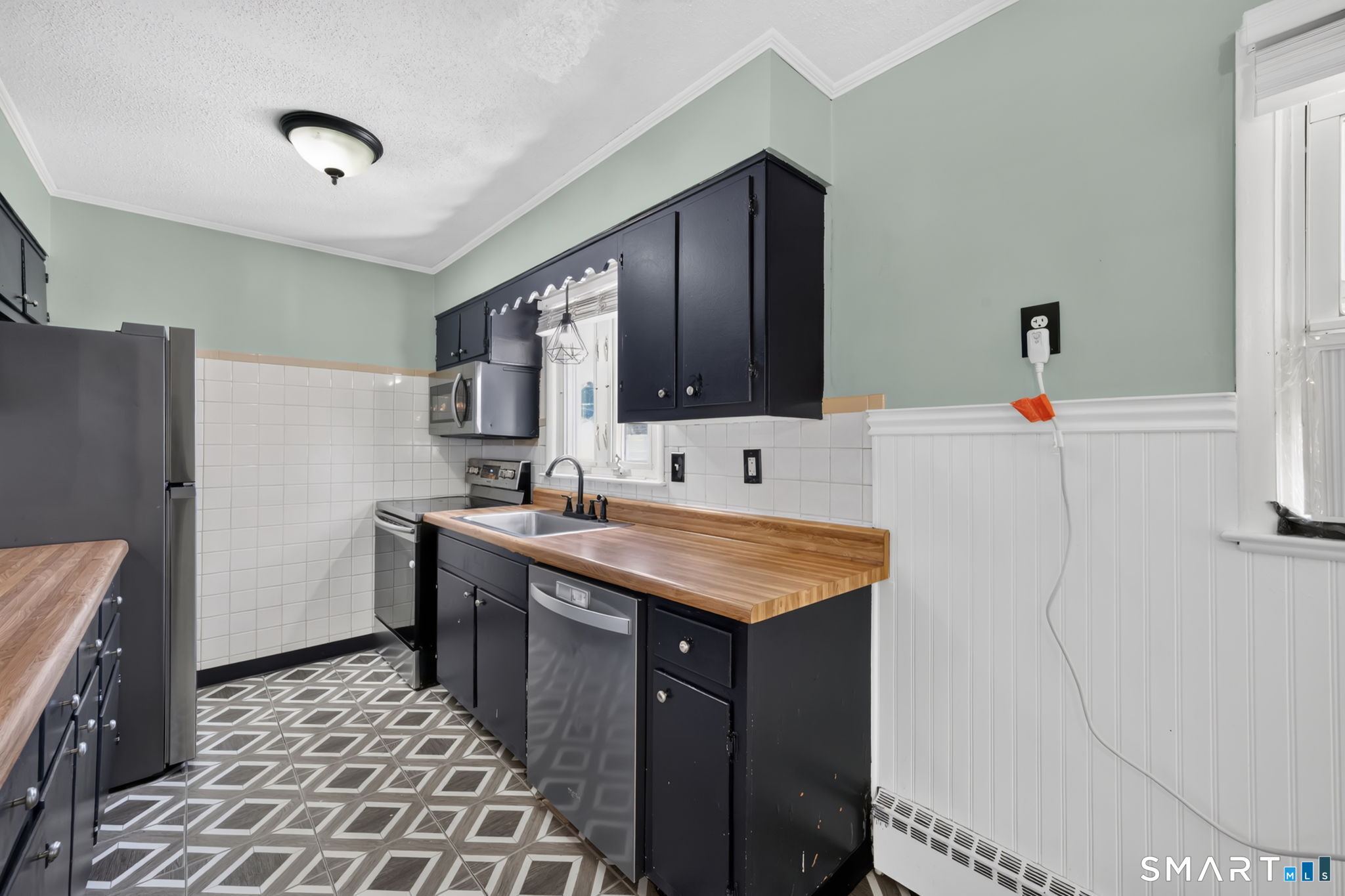82 Crystal Street Wethersfield CT 06109