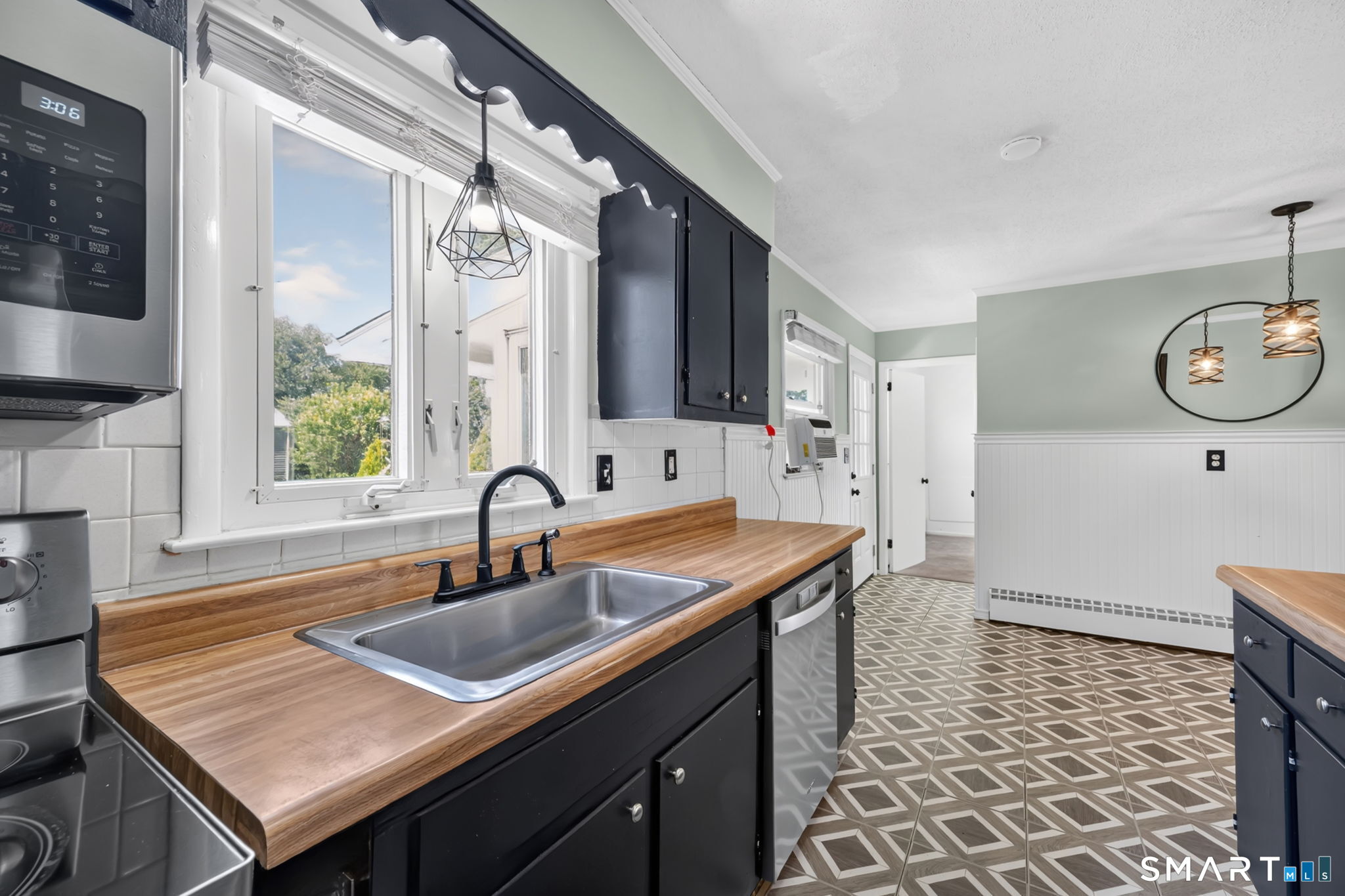 82 Crystal Street Wethersfield CT 06109