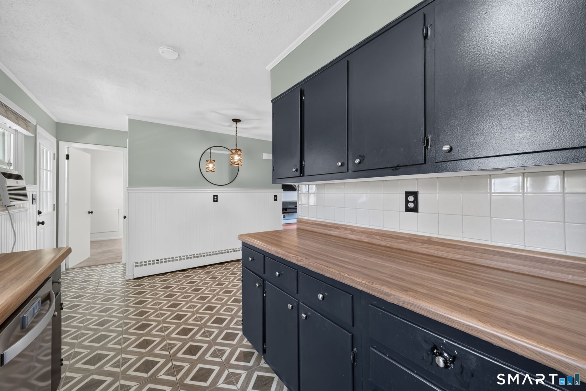 82 Crystal Street Wethersfield CT 06109