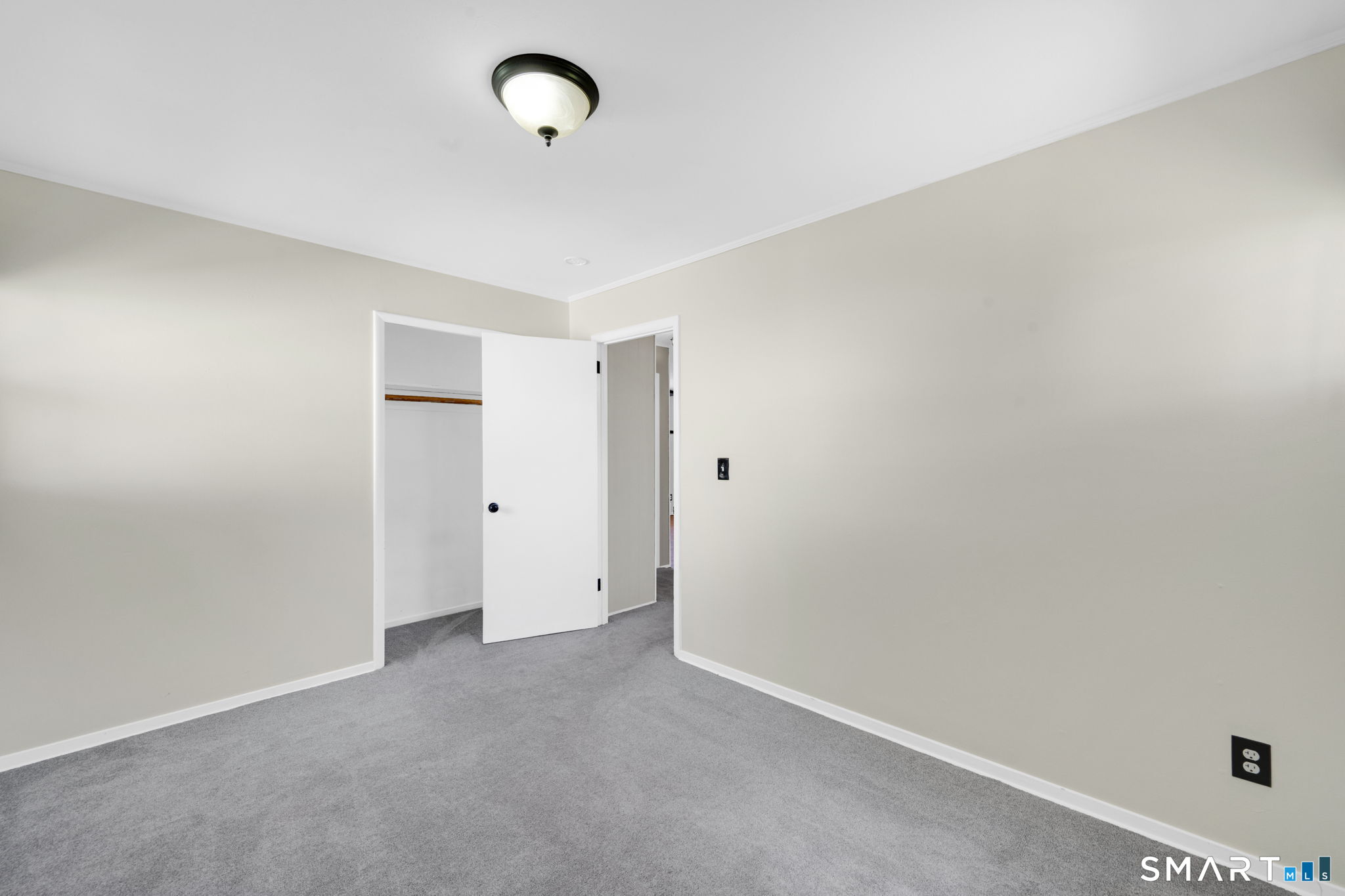 82 Crystal Street Wethersfield CT 06109