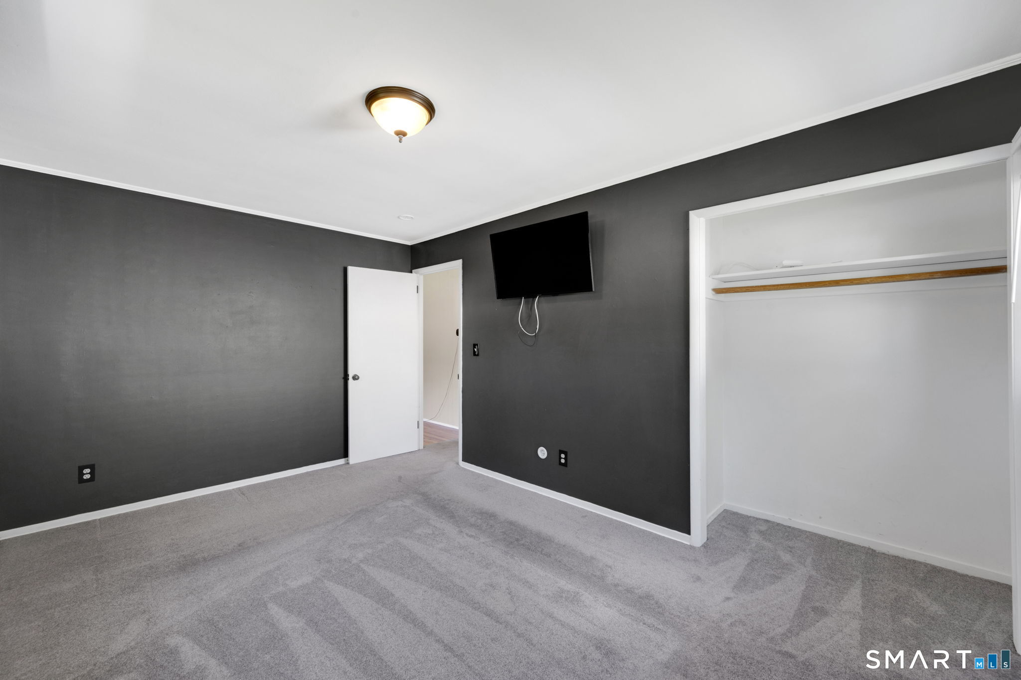 82 Crystal Street Wethersfield CT 06109