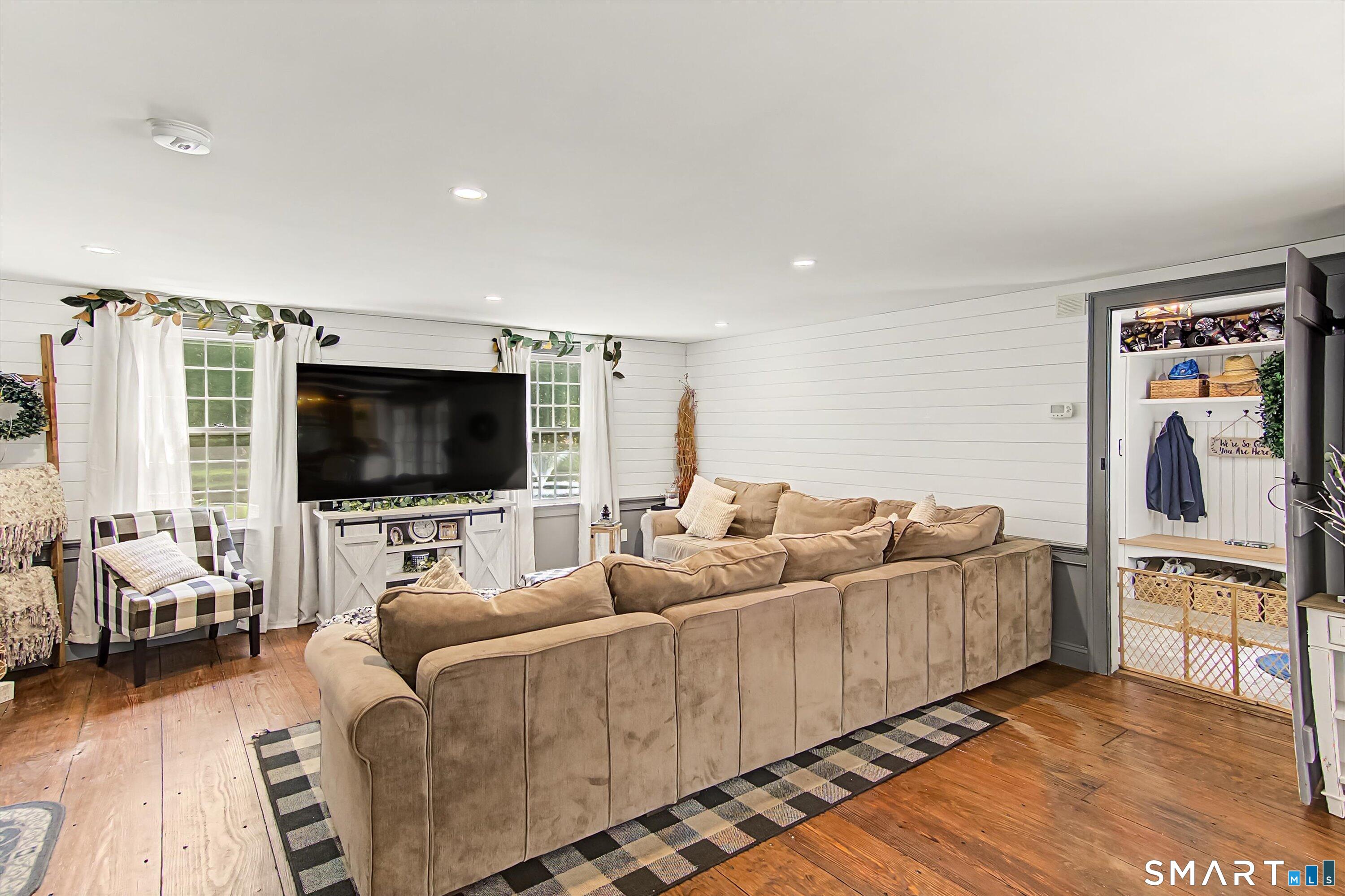 1640 Little Meadow Road Guilford CT 06437