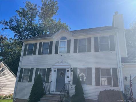 79 Kenmore Avenue Waterbury CT 06708