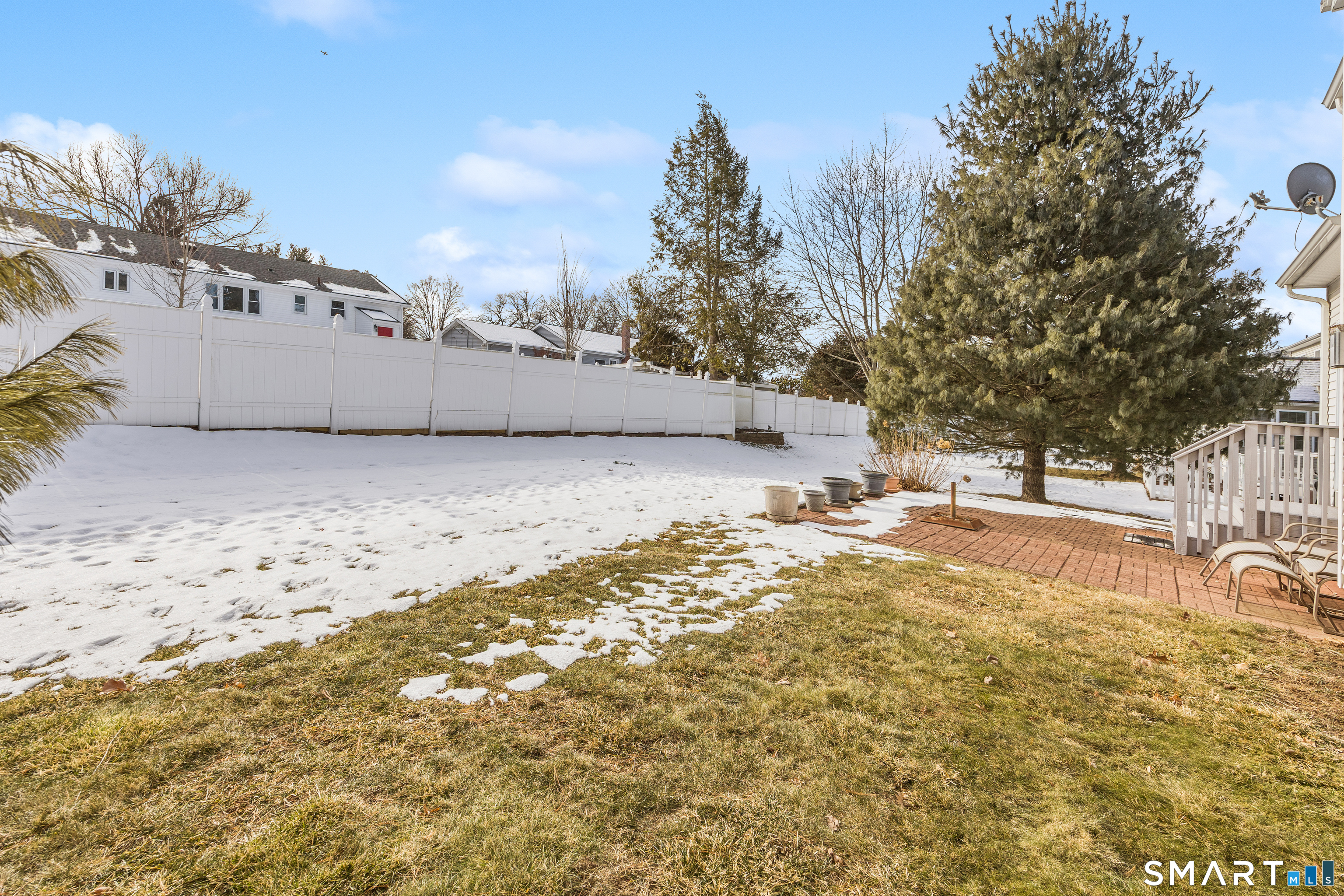 39 Phillips Farm Road East Hartford CT 06118