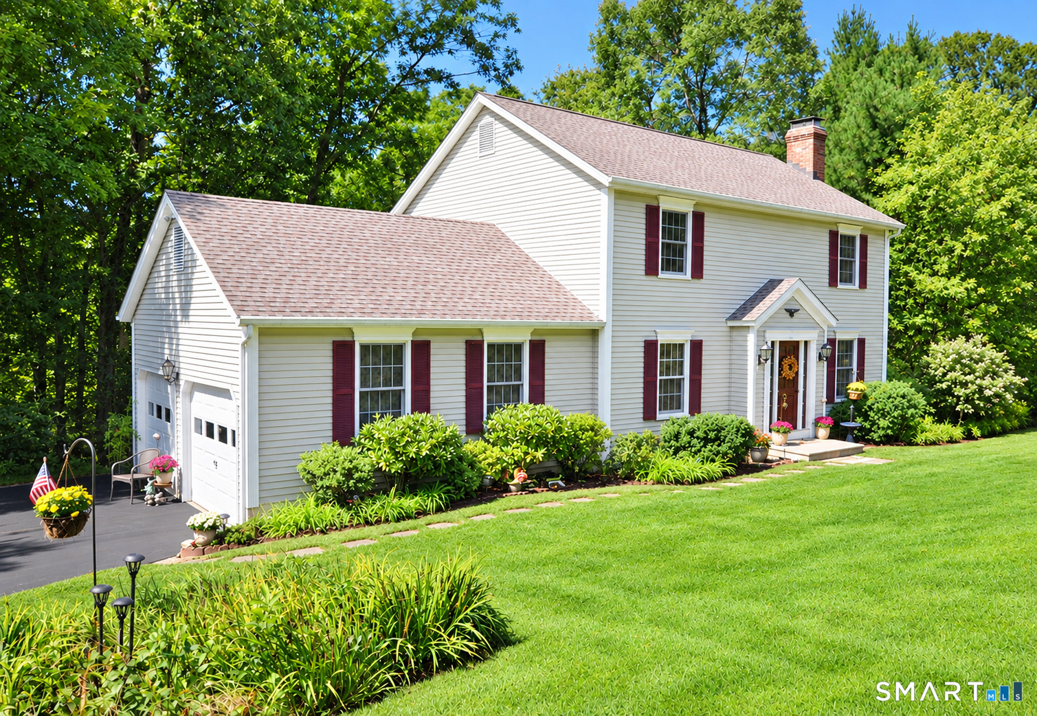 14 Heather Court New Milford CT 06776