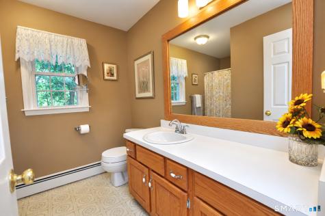 14 Heather Court New Milford CT 06776