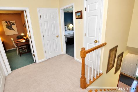 14 Heather Court New Milford CT 06776