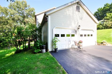 14 Heather Court New Milford CT 06776