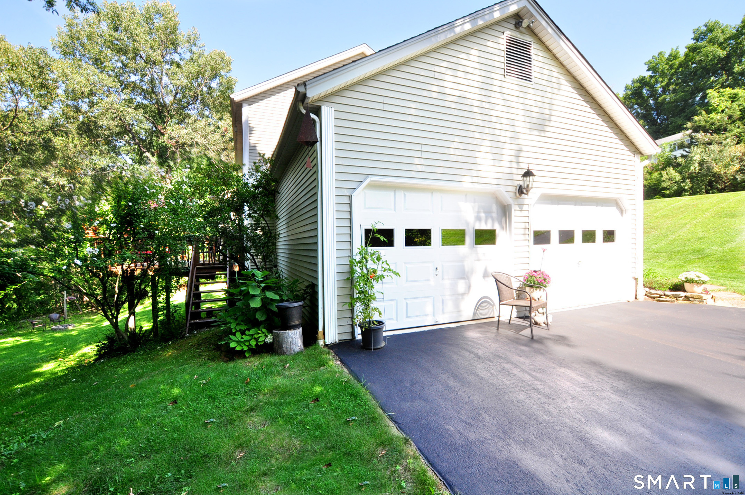 14 Heather Court New Milford CT 06776