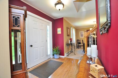 14 Heather Court New Milford CT 06776