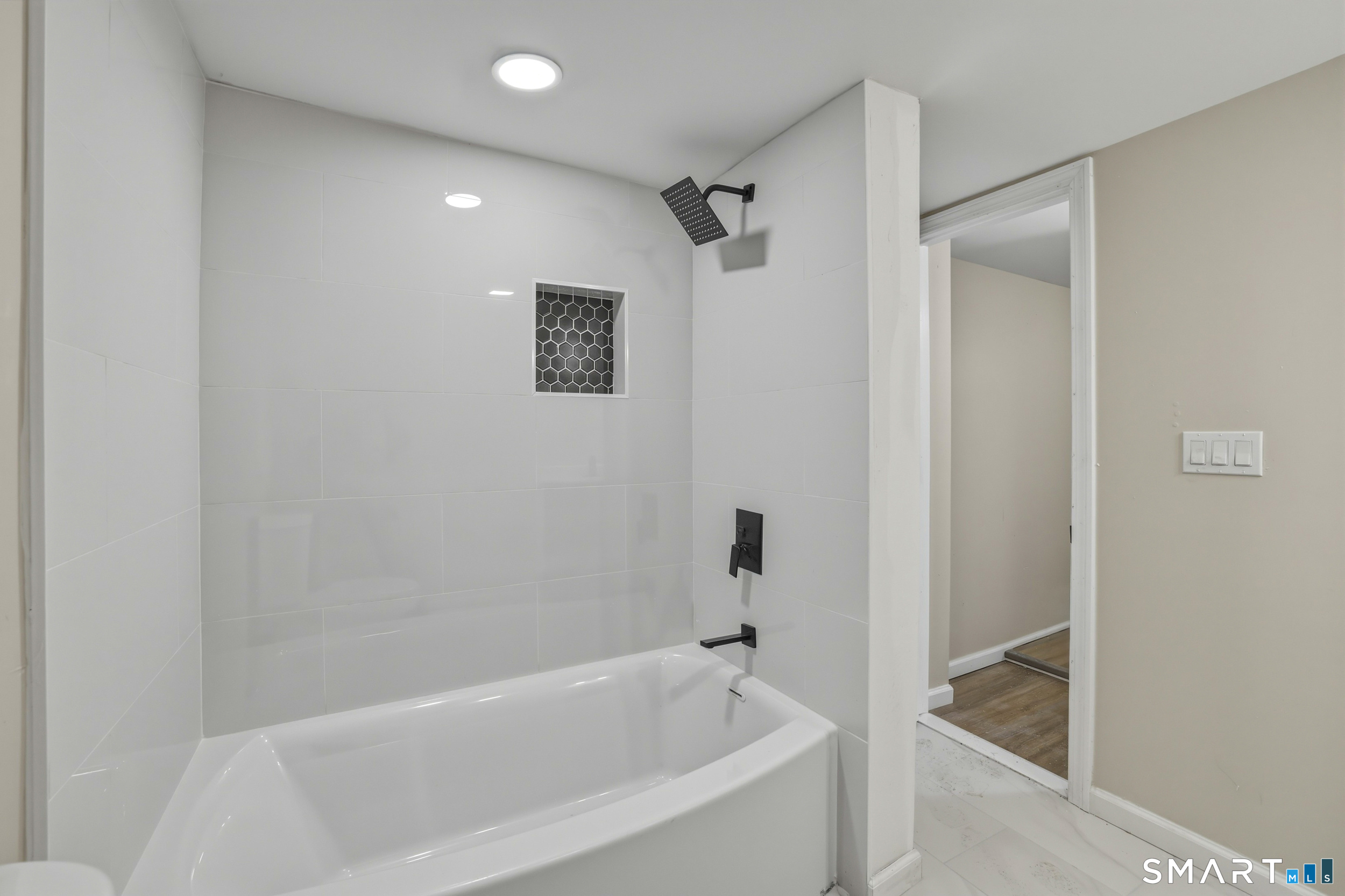 2270 Ellington Road South Windsor CT 06074