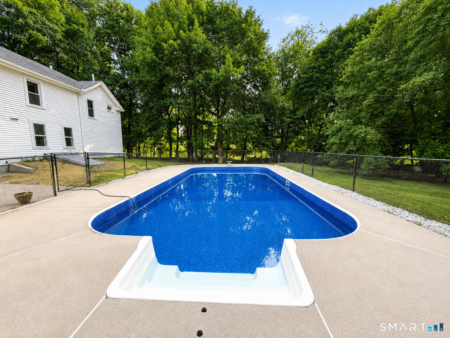 2270 Ellington Road South Windsor CT 06074