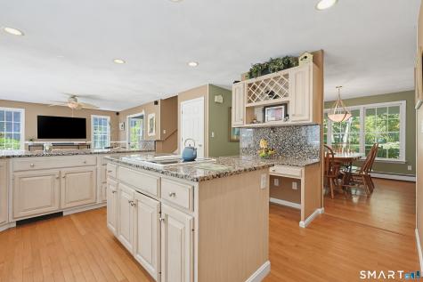 373 Chase Road Thompson CT 06277