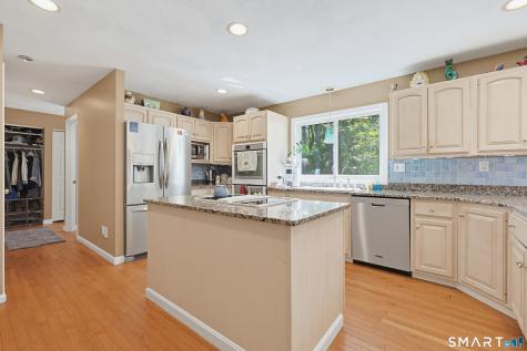 373 Chase Road Thompson CT 06277