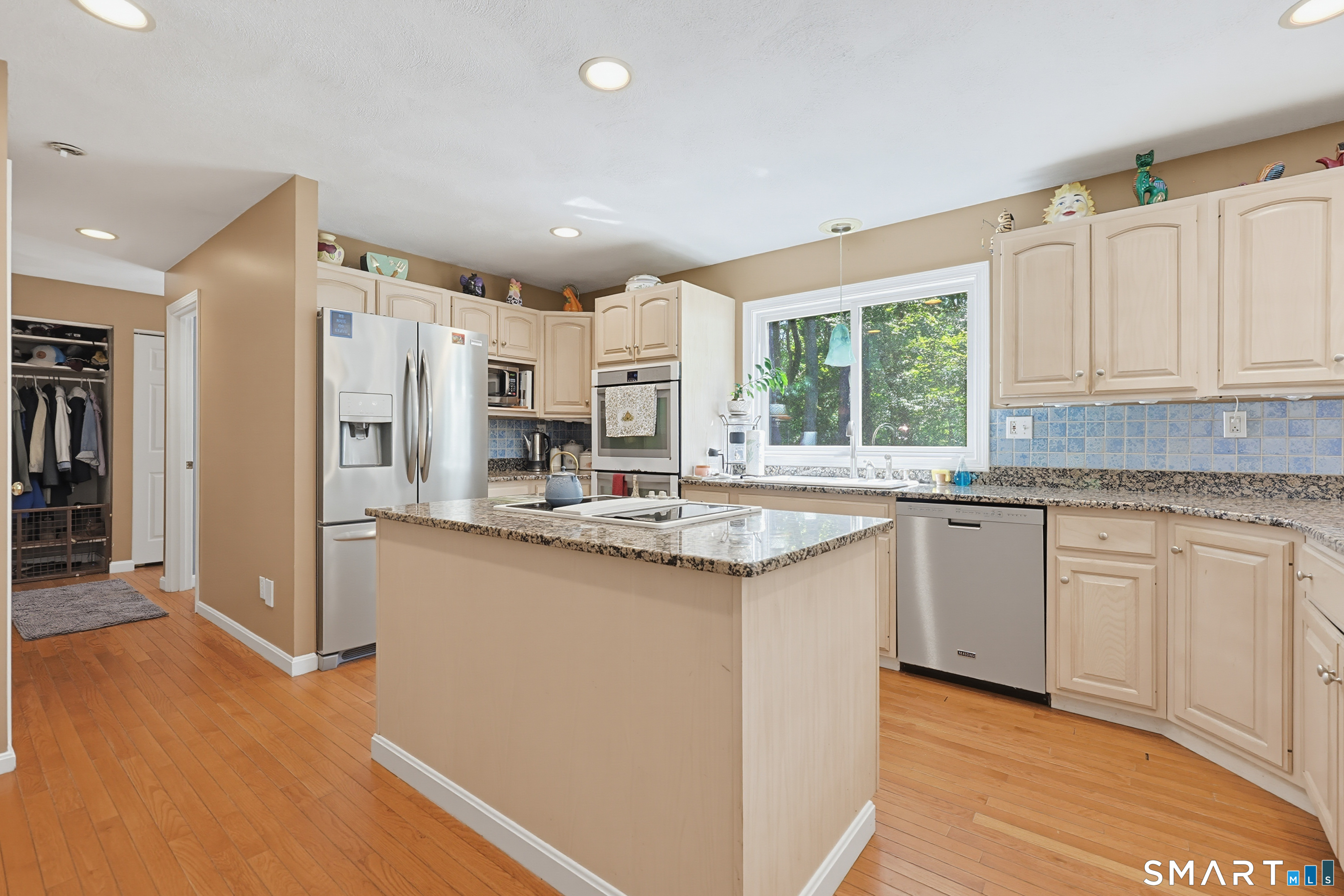 373 Chase Road Thompson CT 06277
