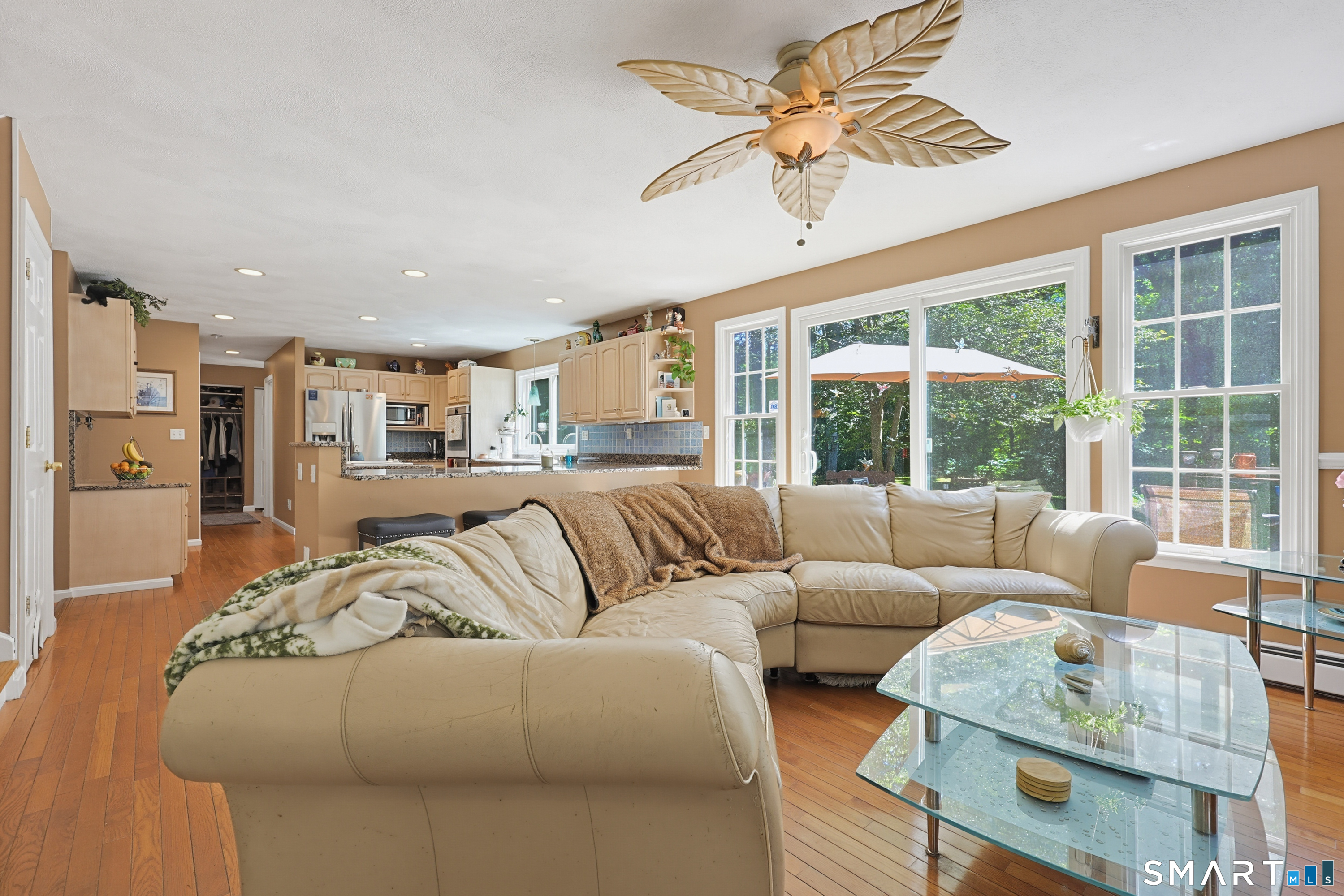 373 Chase Road Thompson CT 06277