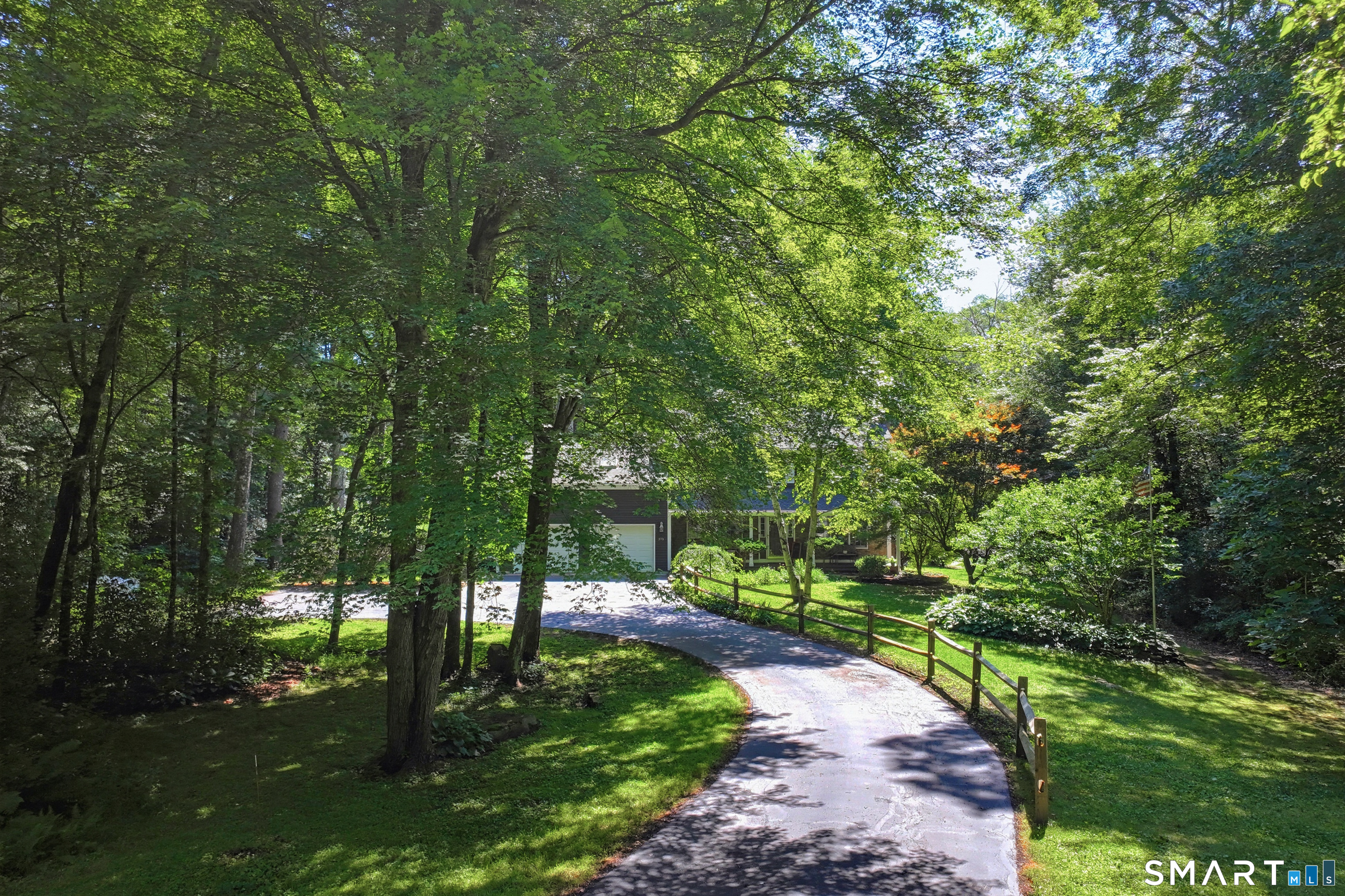 373 Chase Road Thompson CT 06277