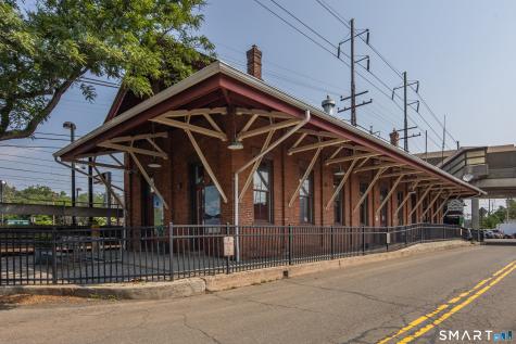 158 Mayfair Road Fairfield CT 06824