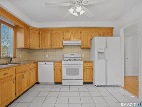 158 Mayfair Road Fairfield CT 06824