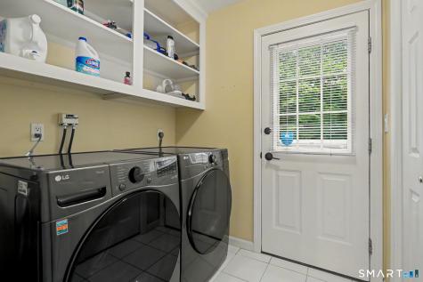 1344 Monroe Turnpike Monroe CT 06468