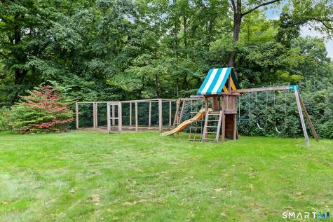 1344 Monroe Turnpike Monroe CT 06468