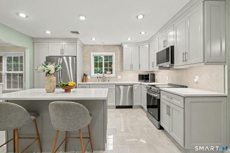 1344 Monroe Turnpike Monroe CT 06468