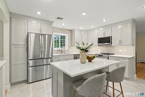1344 Monroe Turnpike Monroe CT 06468