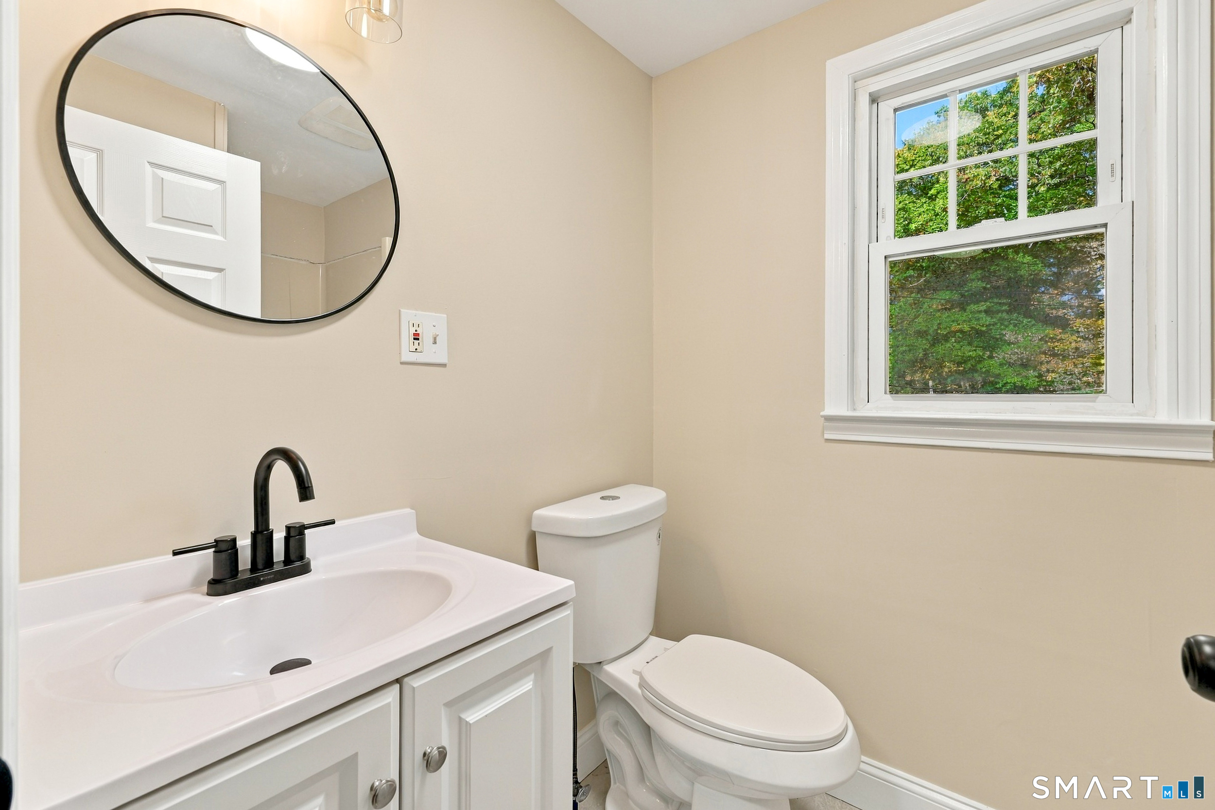 60 Shore Drive Meriden CT 06451