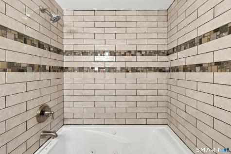 60 Shore Drive Meriden CT 06451