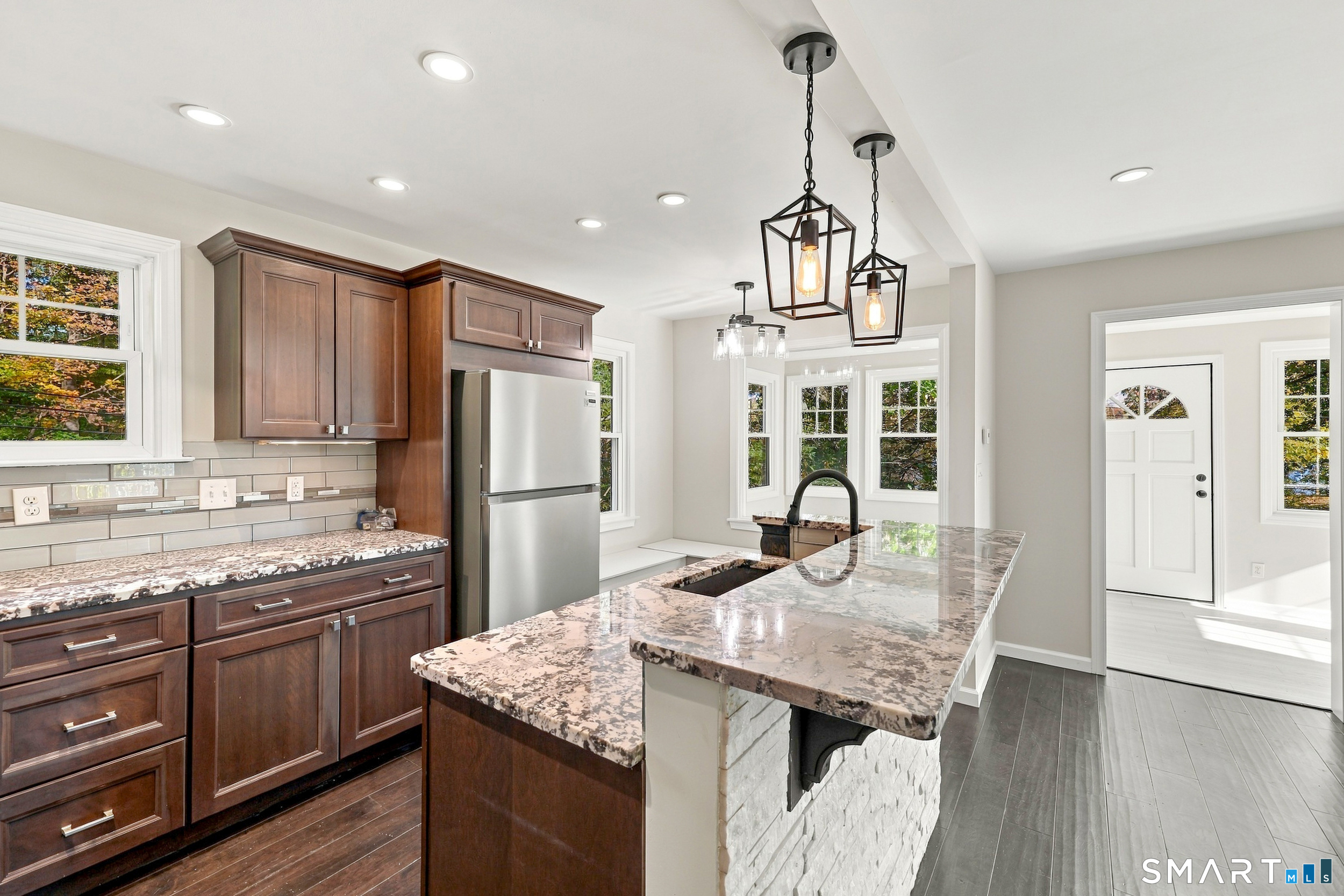 60 Shore Drive Meriden CT 06451
