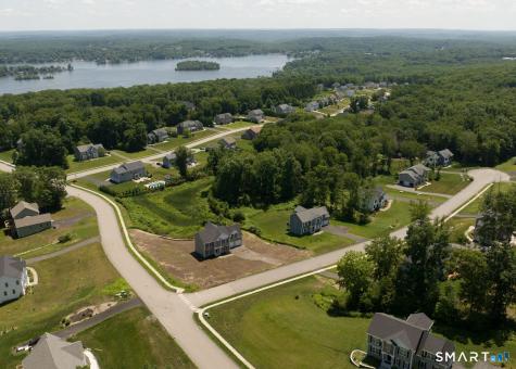5 Starview Way East Hampton CT 06424