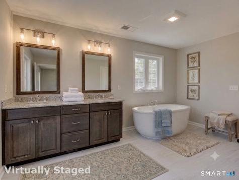 5 Starview Way East Hampton CT 06424
