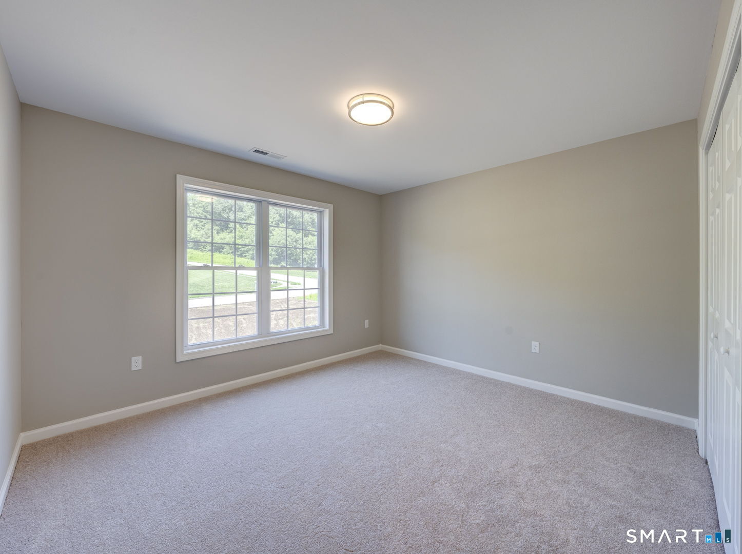 5 Starview Way East Hampton CT 06424