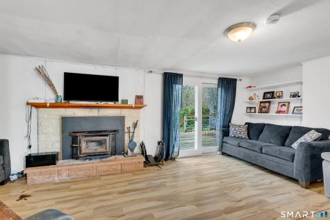 19 Club Lane Plymouth CT 06786