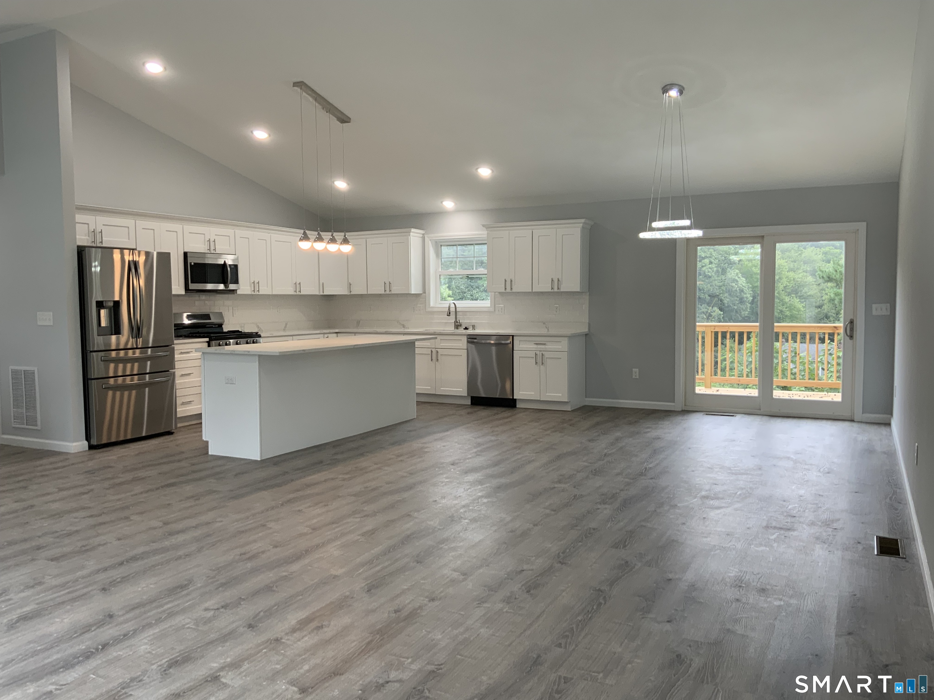 109 Sycaway Street West Haven CT 06516