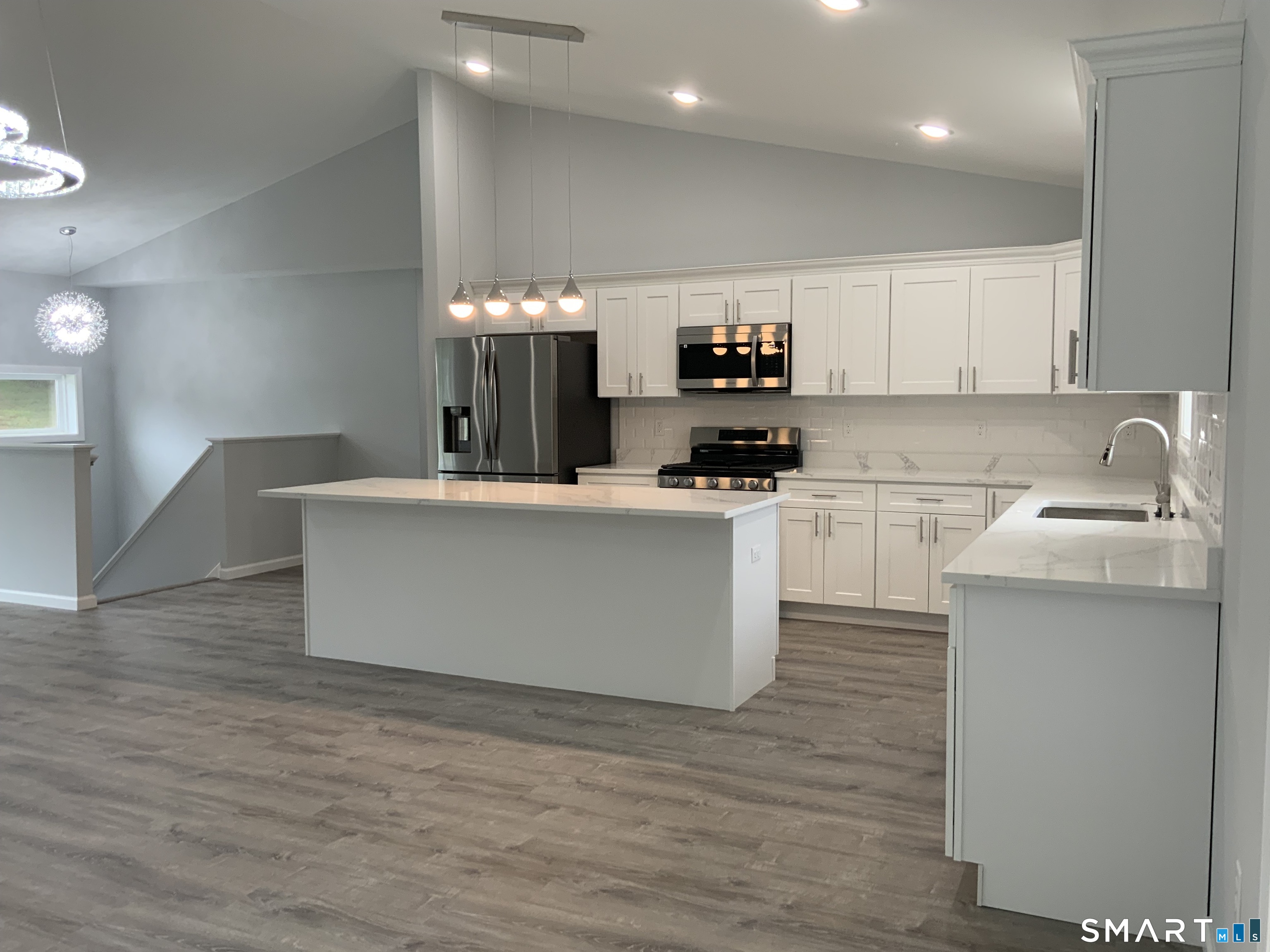 109 Sycaway Street West Haven CT 06516
