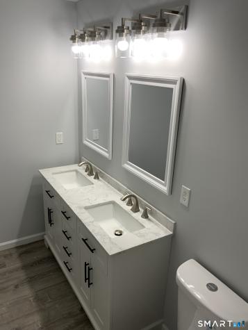 109 Sycaway Street West Haven CT 06516