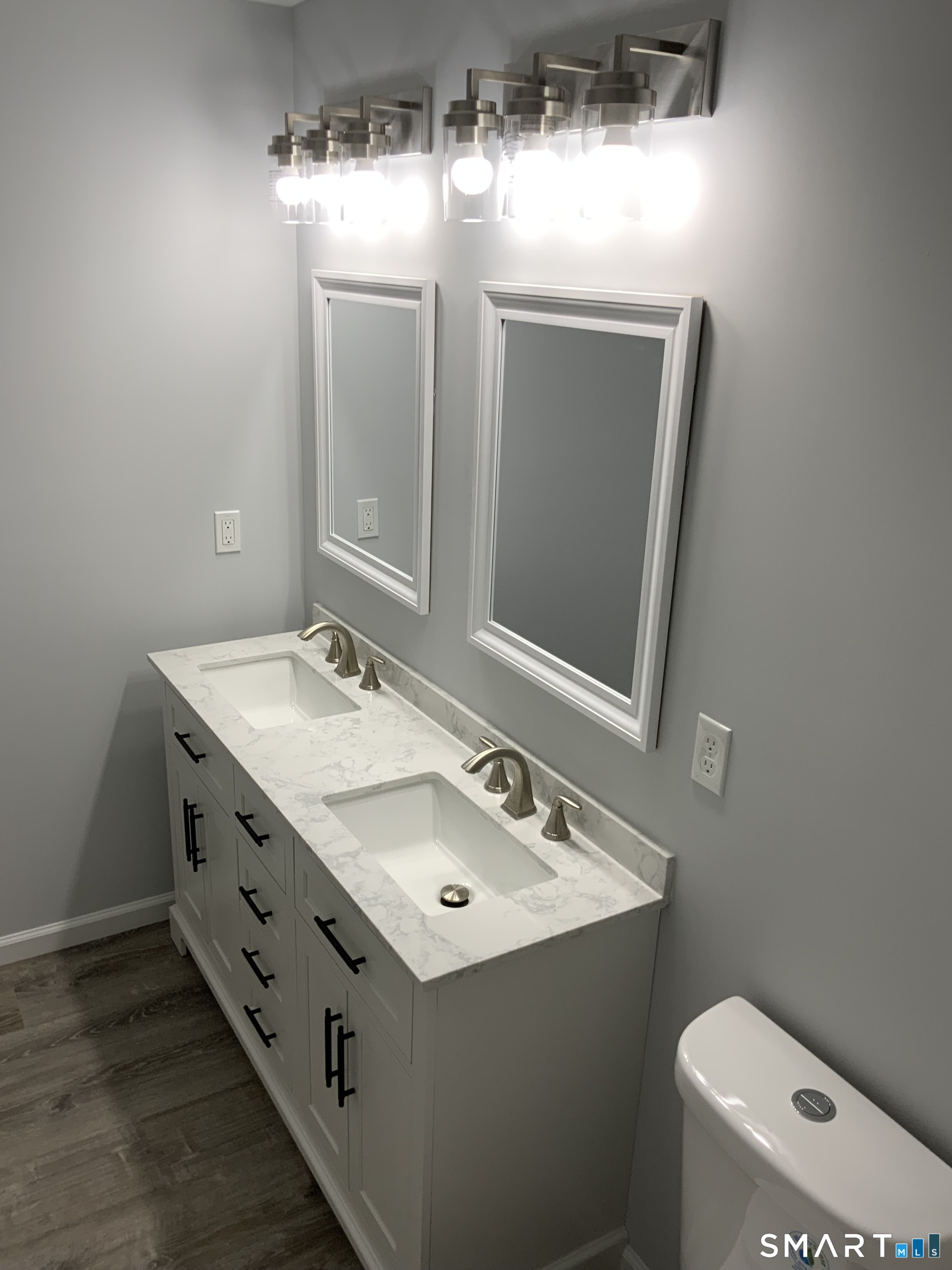 109 Sycaway Street West Haven CT 06516