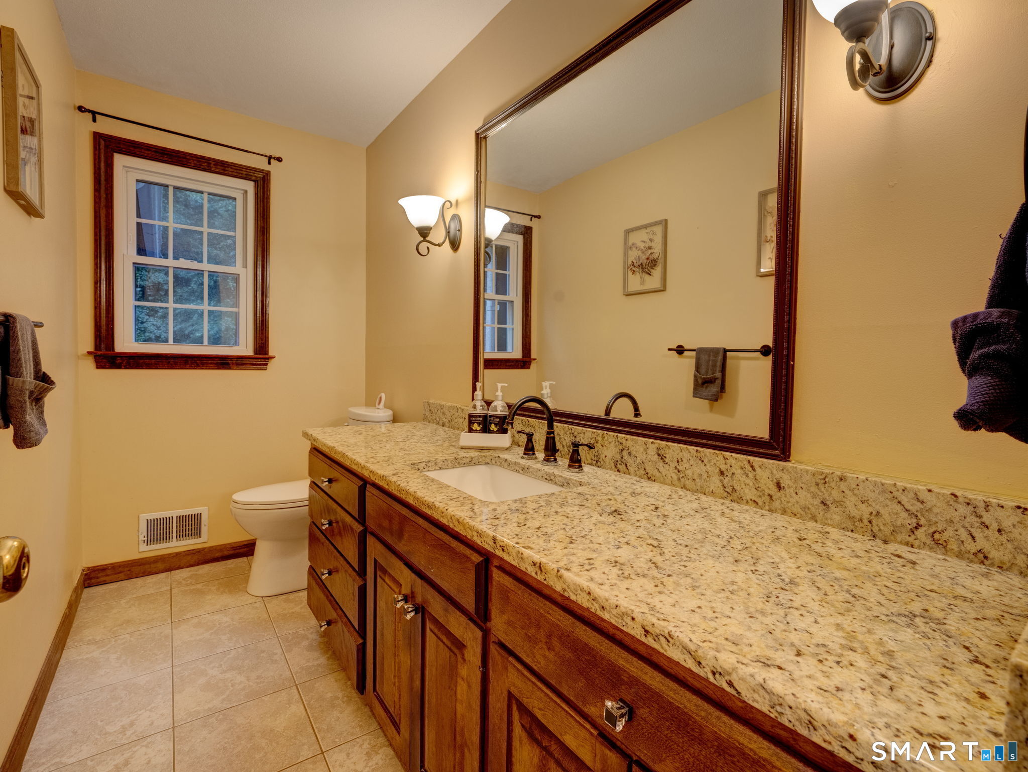 49 Beverly Drive Avon CT 06001