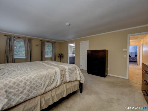 49 Beverly Drive Avon CT 06001