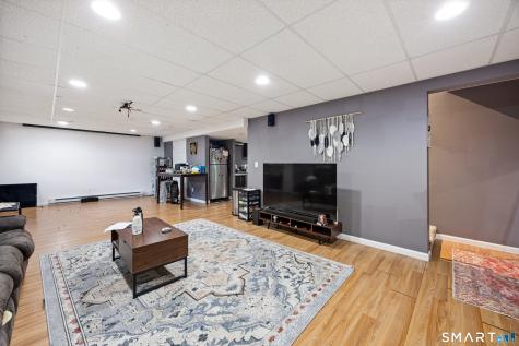 48 Chatfield Drive West Hartford CT 06110