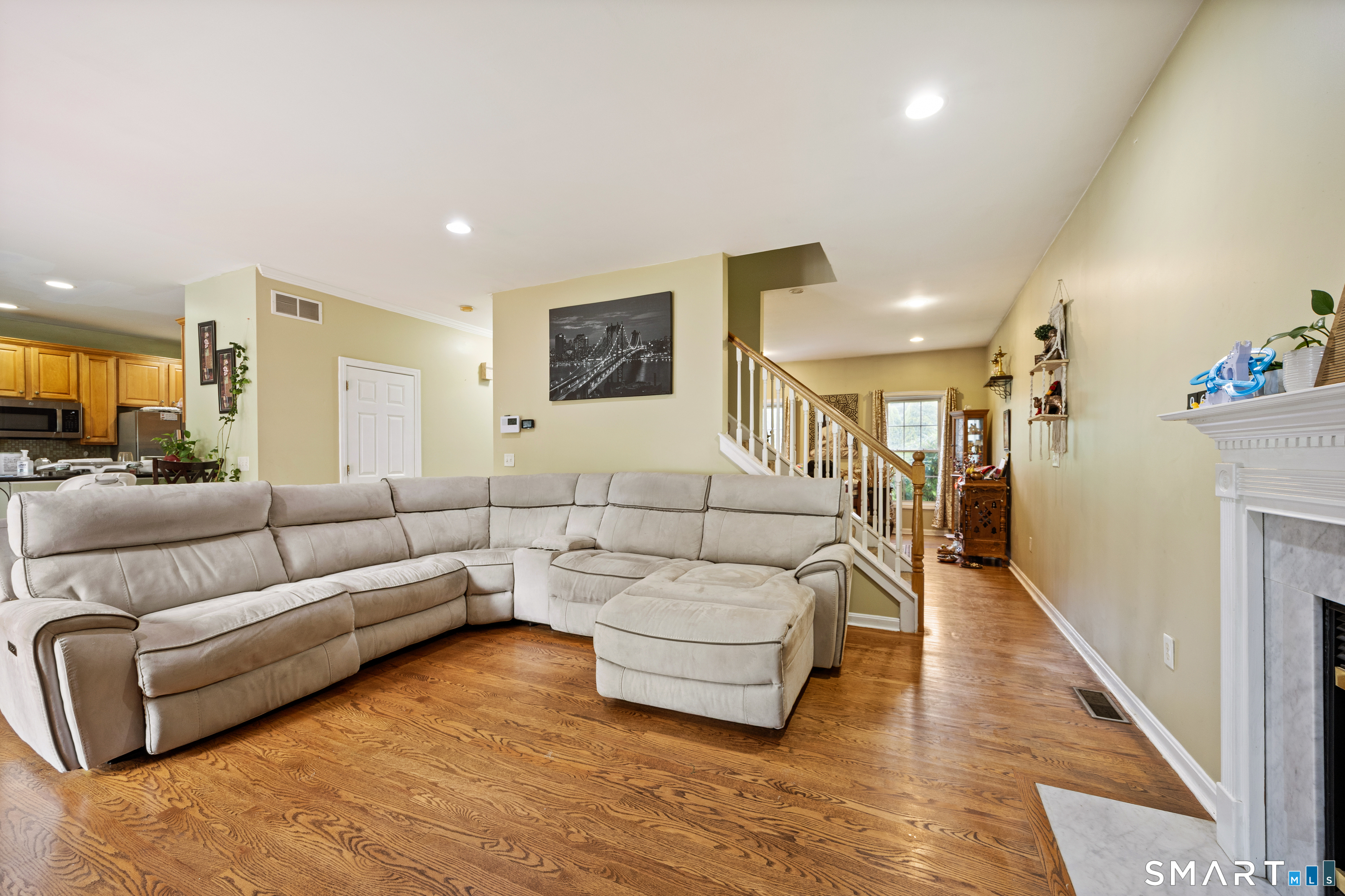 48 Chatfield Drive West Hartford CT 06110