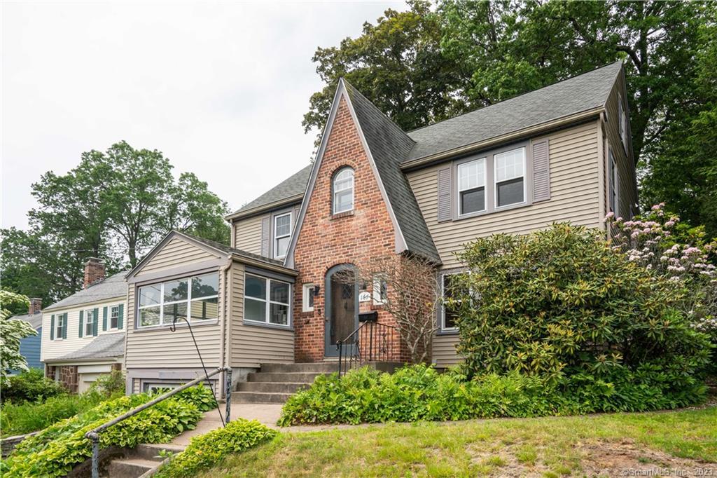 167 Clifton Avenue West Hartford CT 06107