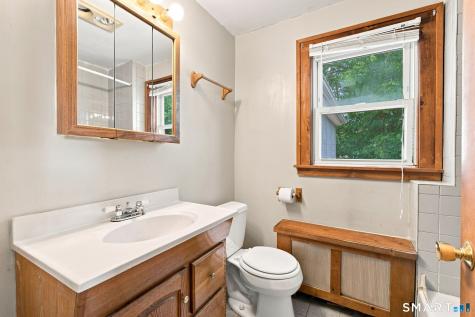 14 Kellogg Street Windsor CT 06095