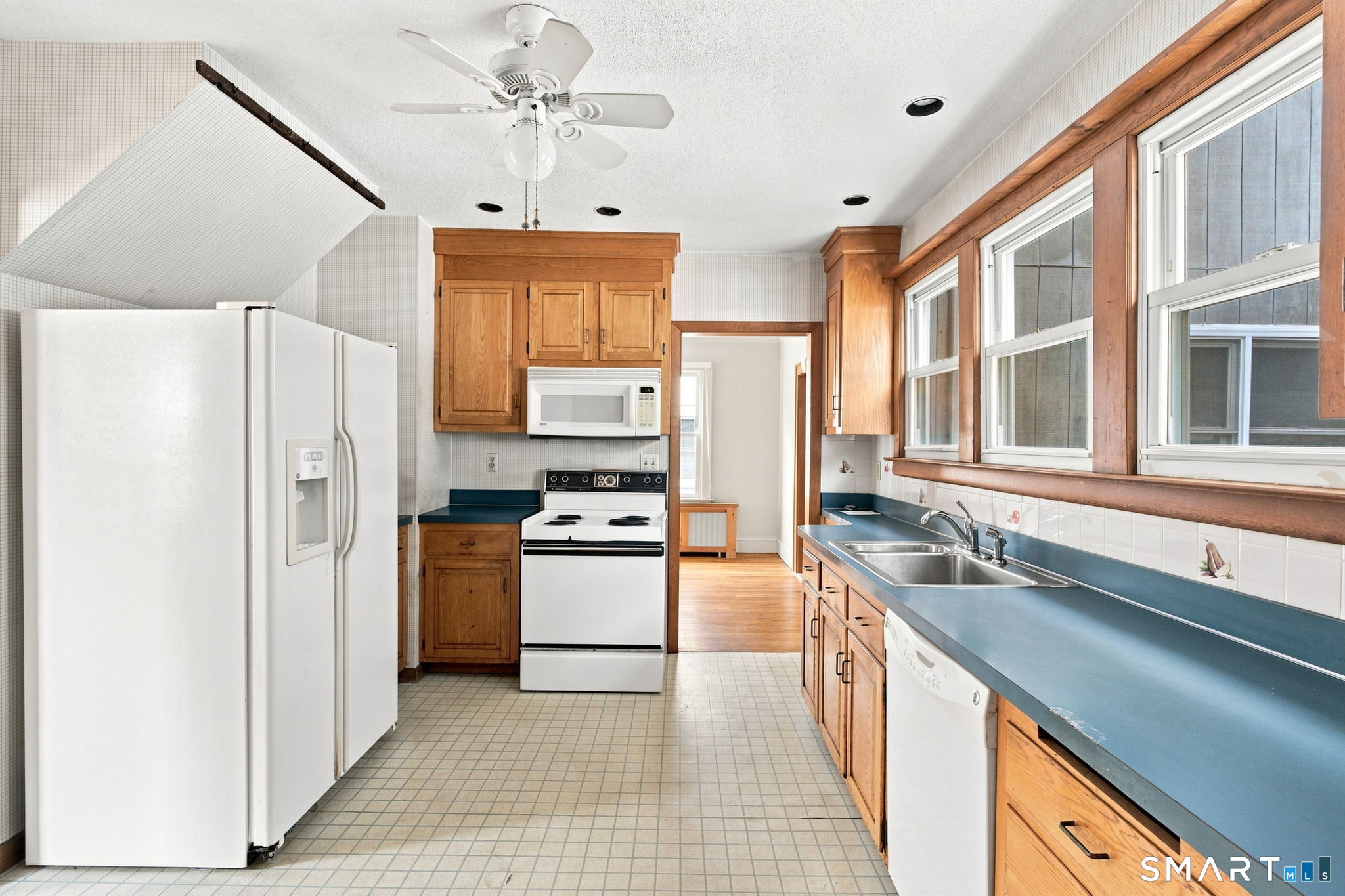 14 Kellogg Street Windsor CT 06095