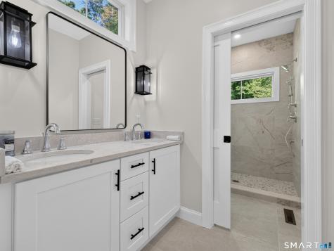 293 Mistuxet Avenue Stonington CT 06378