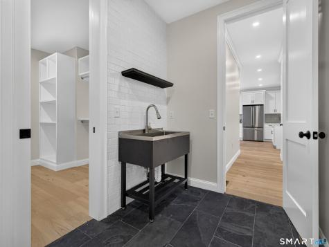293 Mistuxet Avenue Stonington CT 06378